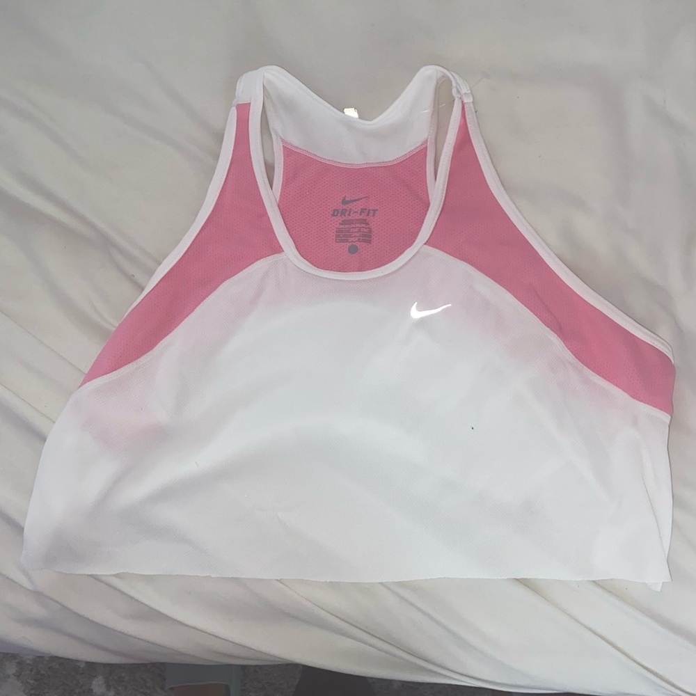 Nike Crop Top